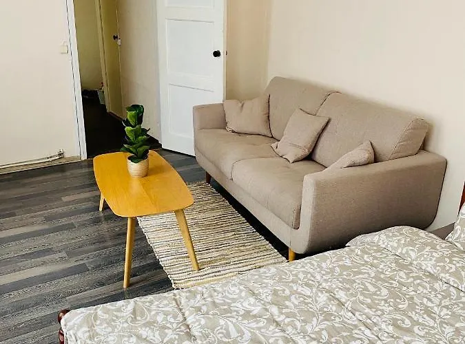 Apartament 1 Bedroom Near Kadriorg Swan Pond Tallin