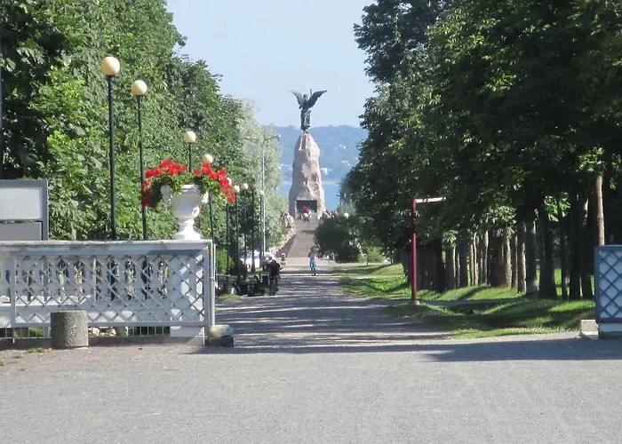 Apartament 1 Bedroom Near Kadriorg Swan Pond Tallin